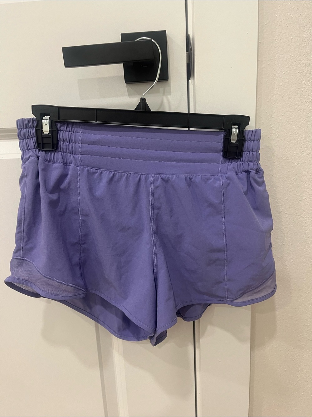Lululemon Hotty Hot High Rise Lined Short 2.5” Dark Lavender